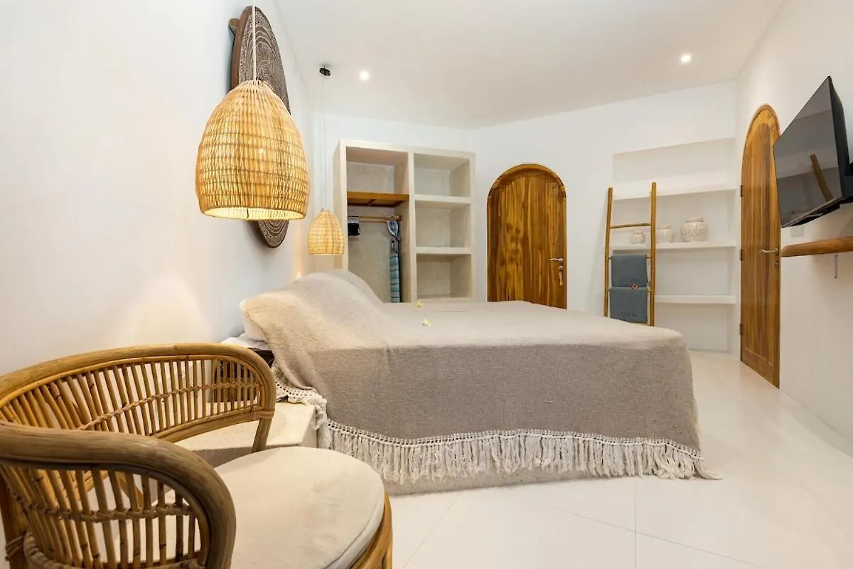 New! Villa Lyalya - 1Br Villa In Kerobokan Seminyak   Seminyak (Bali)