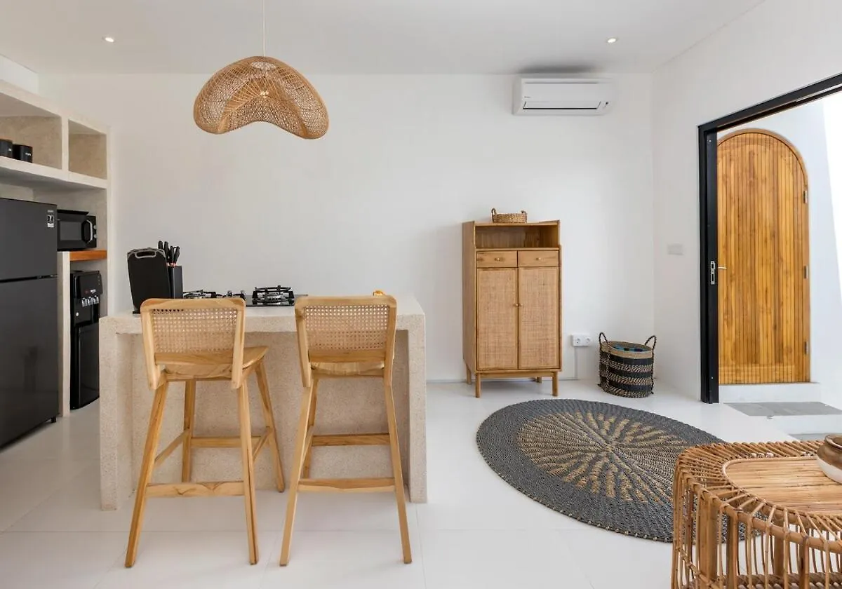 New! Villa Lyalya - 1Br Villa In Kerobokan Seminyak